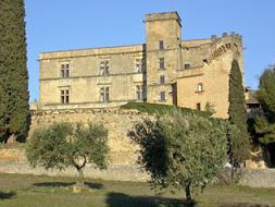 Ch%C3%A2teau%20de%20Lourmarin.JPG